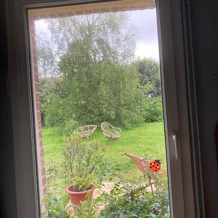 Une Chambre Dans La Verdure Bordeaux-Saint-Clair Экстерьер фото